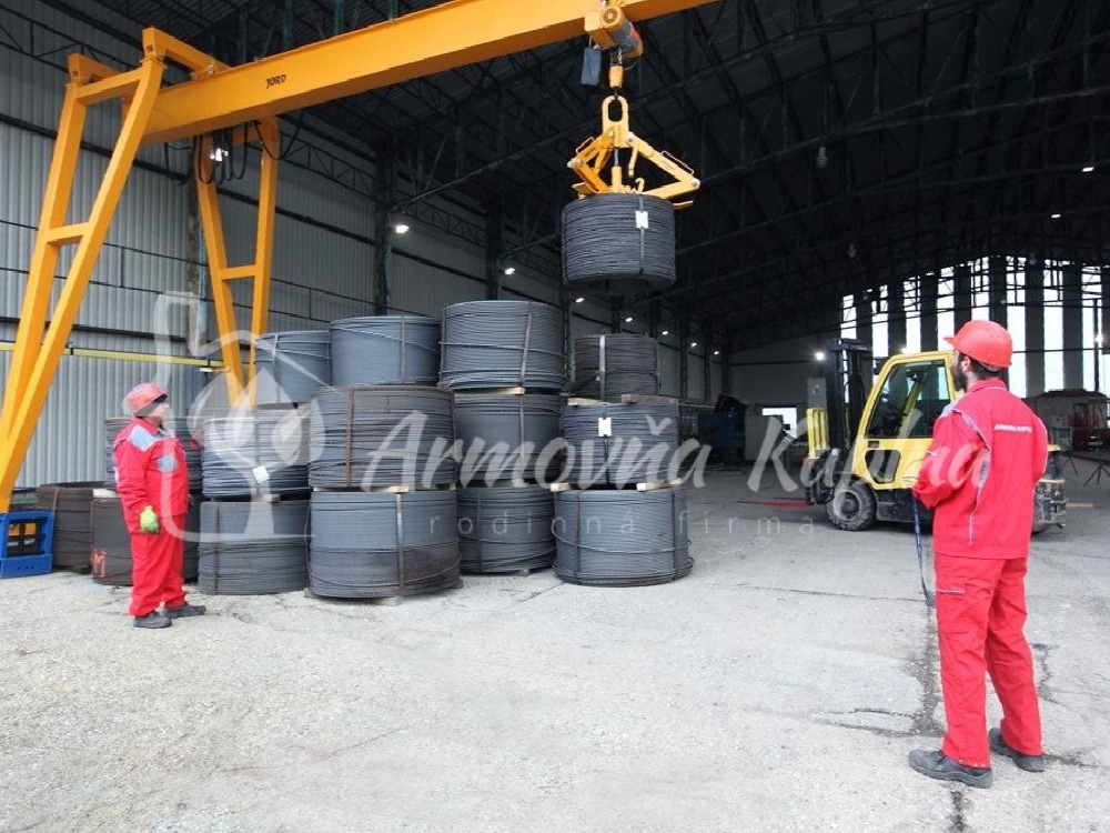 Armovňa Trnava - Strihanie a ohýbanie betonárskej ocele podľa požiadaviek zákazníka