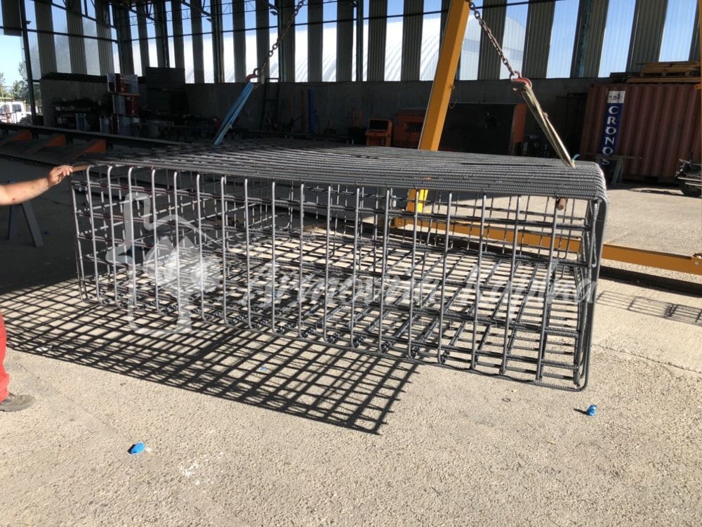 Armovňa Trnava - Výroba armokošov - Viazanie armokošov do základových pásov, prekladov, vencov, pätieka a stĺpov