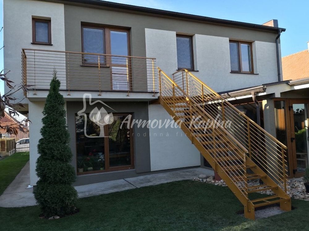 Armovňa Trnava - Zámočnícka výroba - Výroba a montáž oceľových konštrukcií